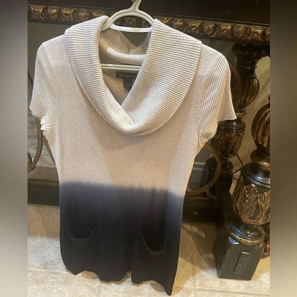 Sexy Short Sleeve Ribbed Cowl Neck Light Sweater